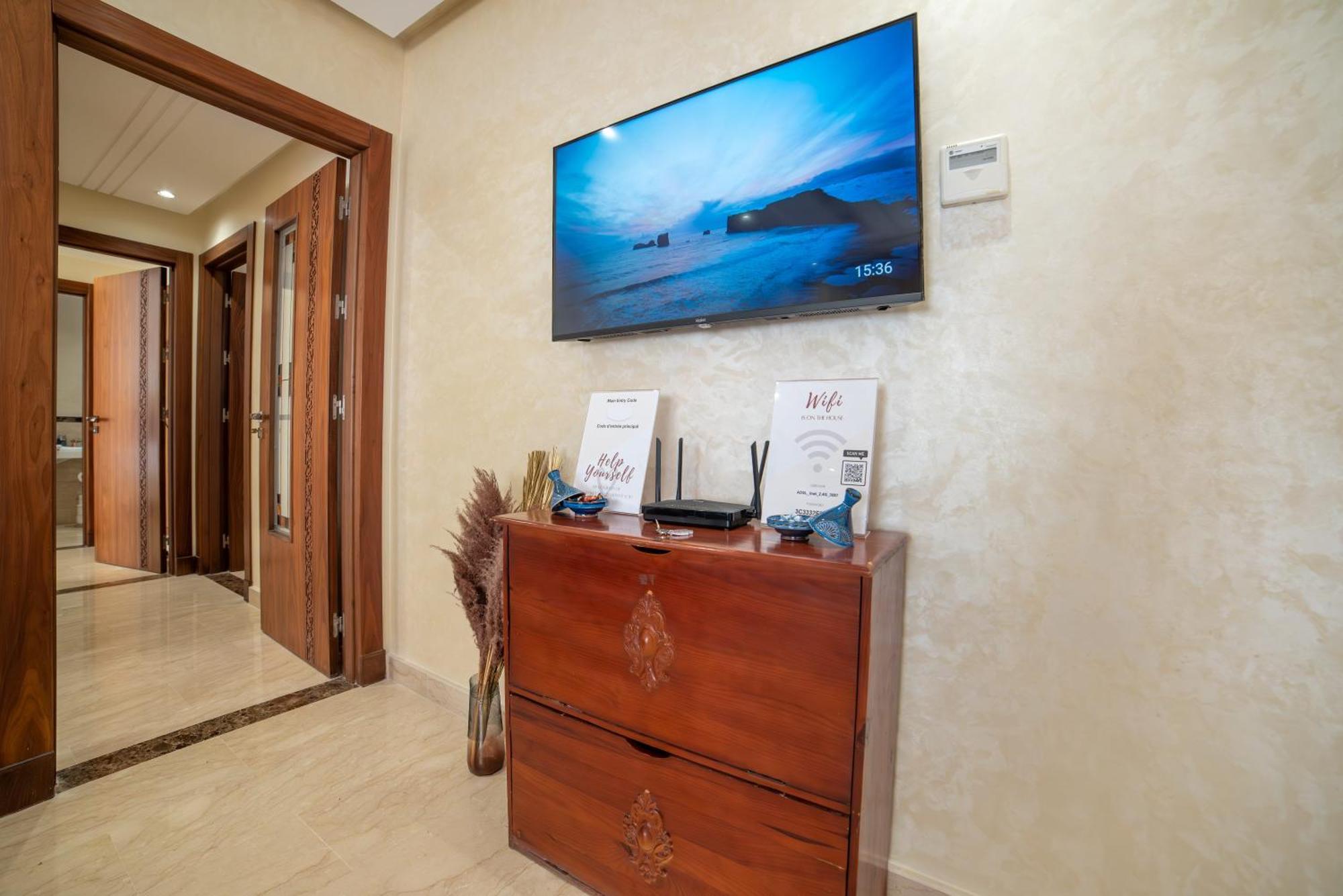 Luxury Seafront Apartment 101Sqm With Wi-Fi And Parking Agadir Luaran gambar