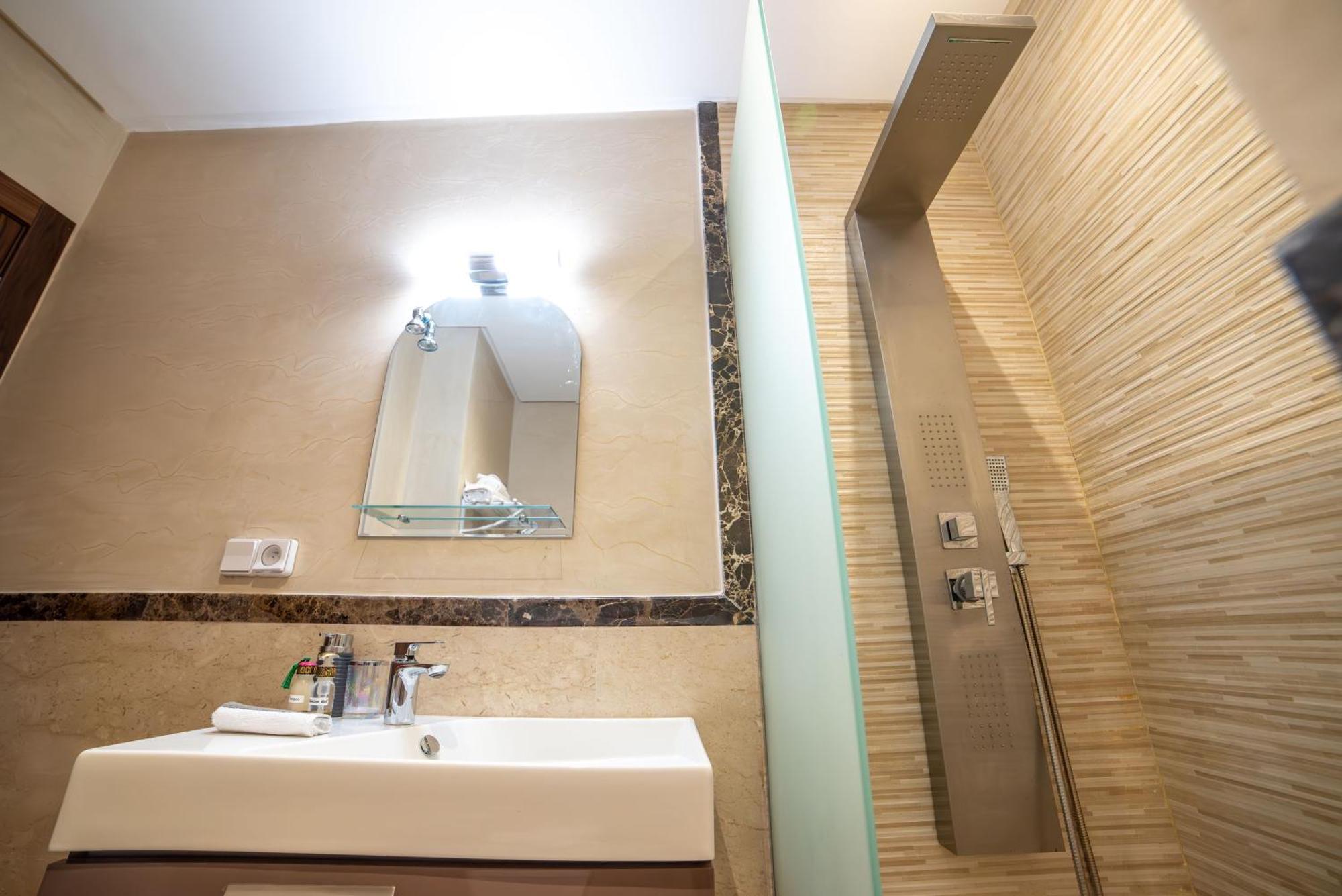 Luxury Seafront Apartment 101Sqm With Wi-Fi And Parking Agadir Luaran gambar