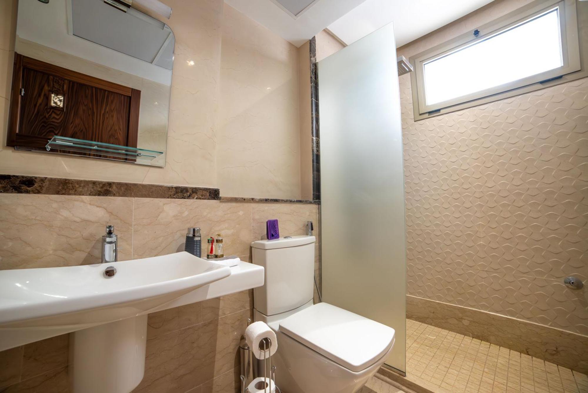 Luxury Seafront Apartment 101Sqm With Wi-Fi And Parking Agadir Luaran gambar