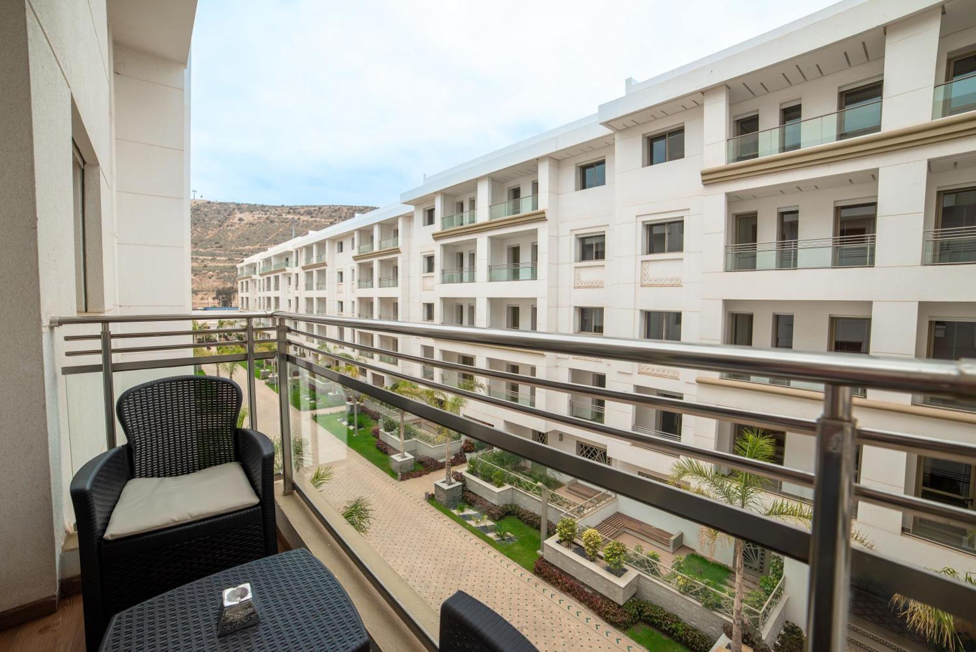 Luxury Seafront Apartment 101Sqm With Wi-Fi And Parking Agadir Luaran gambar
